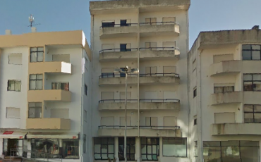 Condomínio do Edificio 1ª Avenida Lote 320 - Praia da Amorosa